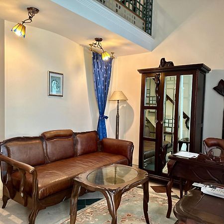 Central 25 بودغوريتْسا المظهر الخارجي الصورة